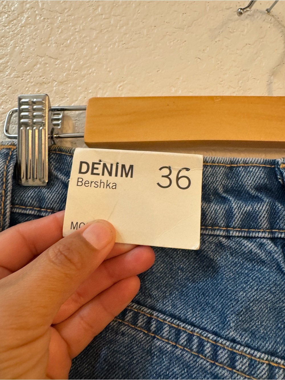 Bershka Women's Mom Jeans Straight Leg Jeans - Medium Blue - Picture 13 of 15